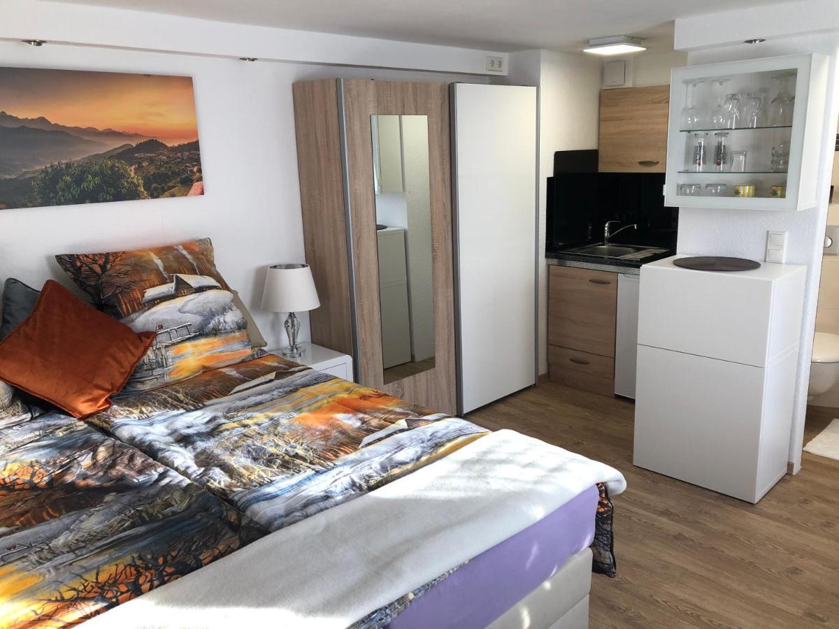 Ferienwohnung Apartment Dettum Mit Eigenem Bad, Kochnische Und Wintergarten Exterior foto