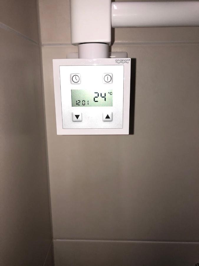 Ferienwohnung Apartment Dettum Mit Eigenem Bad, Kochnische Und Wintergarten Exterior foto